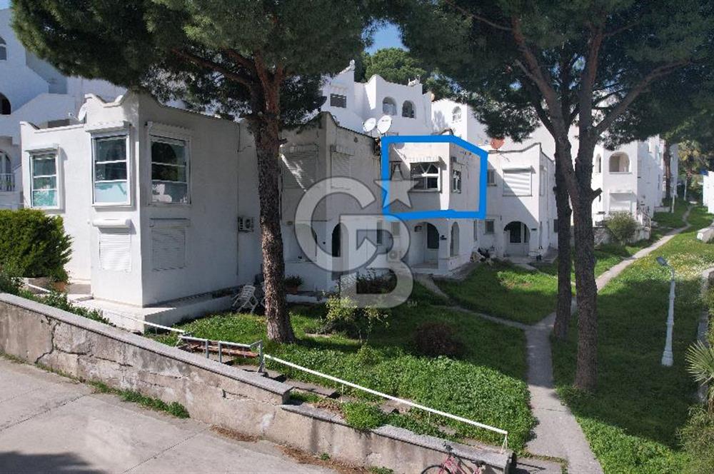 Çandarlı Meltemköy'de Deniz Manzaralı, Plajlı 1+1 Daire