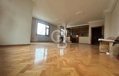 Göztepe Bağdat caddesinde yatırımlık 3+1 daire