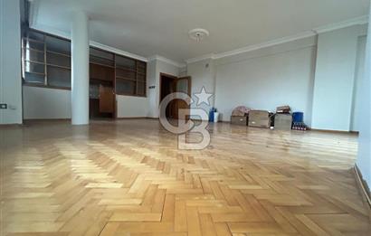 Göztepe Bağdat caddesinde yatırımlık 3+1 daire