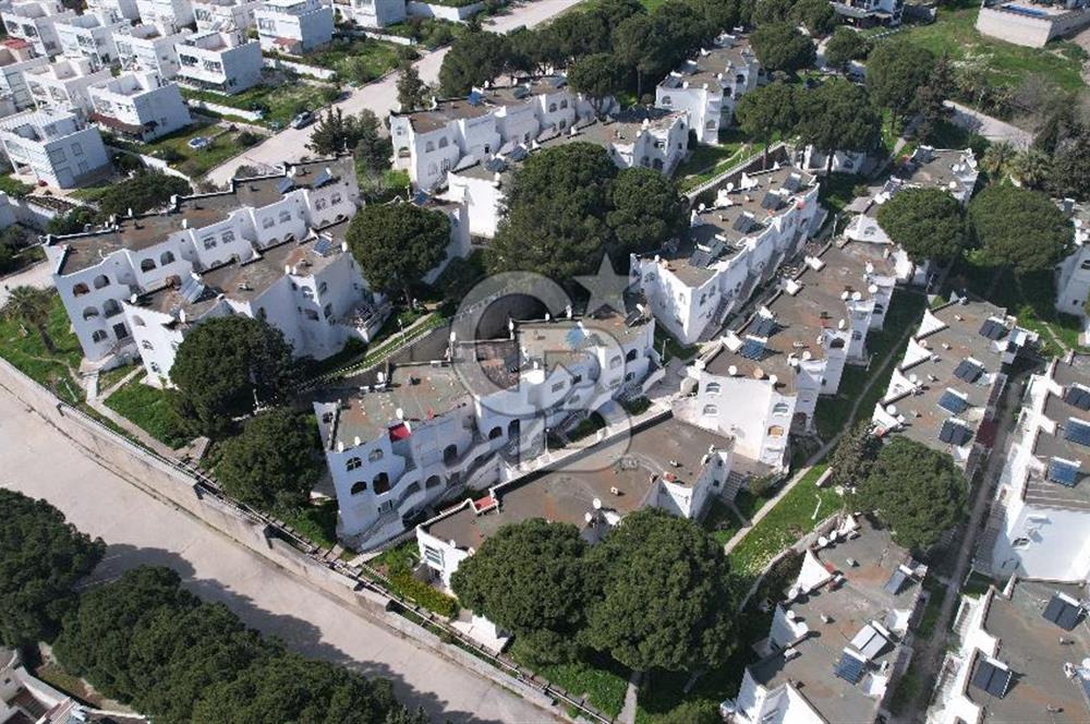 Çandarlı Meltemköy'de Deniz Manzaralı, Plajlı 1+1 Daire