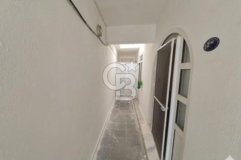 Çandarlı Meltemköy'de Deniz Manzaralı, Plajlı 1+1 Daire