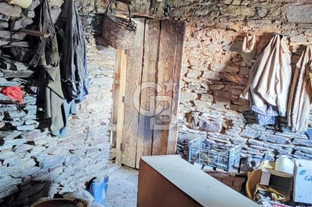 BAYINDIR HİSARLIK'TA PANORAMİK MANZARALI SATILIK TAŞ EV CB-PH