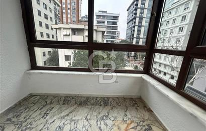 Göztepe Bağdat caddesinde yatırımlık 3+1 daire