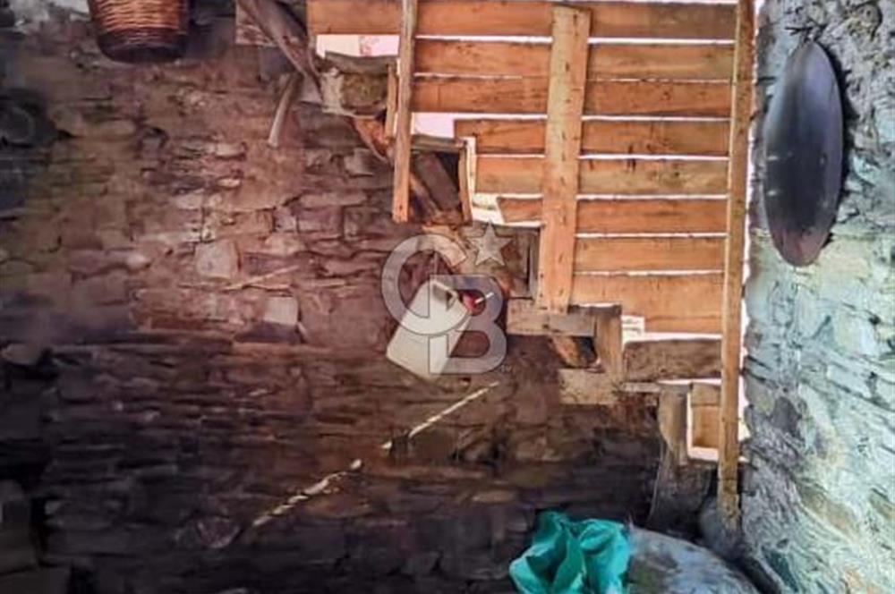 BAYINDIR HİSARLIK'TA PANORAMİK MANZARALI SATILIK TAŞ EV CB-PH