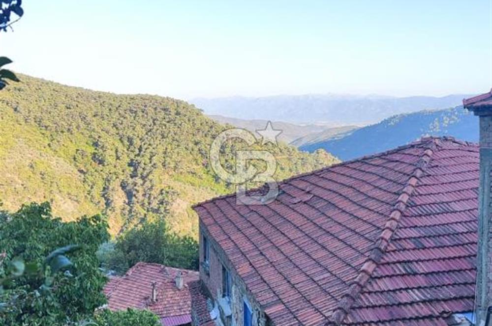 BAYINDIR HİSARLIK'TA PANORAMİK MANZARALI SATILIK TAŞ EV CB-PH