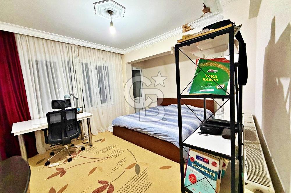 BAHÇELİEVLER'DE SORUNSUZ OTOPARKLI 120 M2 NET GENİŞ DAİRE