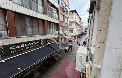 Karşıyaka Çarşı İçinde Satılık 2+1 Daire