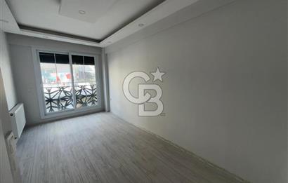 Çiğli Uğur Mumcu Mahallesi'nde Satılık Tripleks