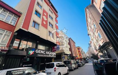 ÜMRANİYE MEREKEZDE GENİŞ METRO DURAĞINA 2 DK