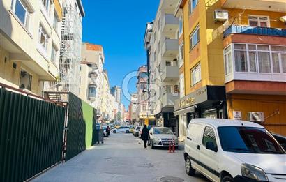 ÜMRANİYE MEREKEZDE GENİŞ METRO DURAĞINA 2 DK