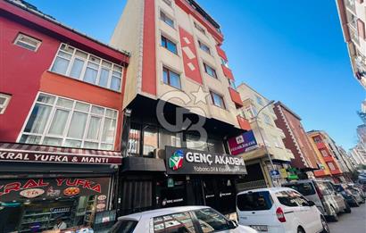 ÜMRANİYE MEREKEZDE GENİŞ METRO DURAĞINA 2 DK