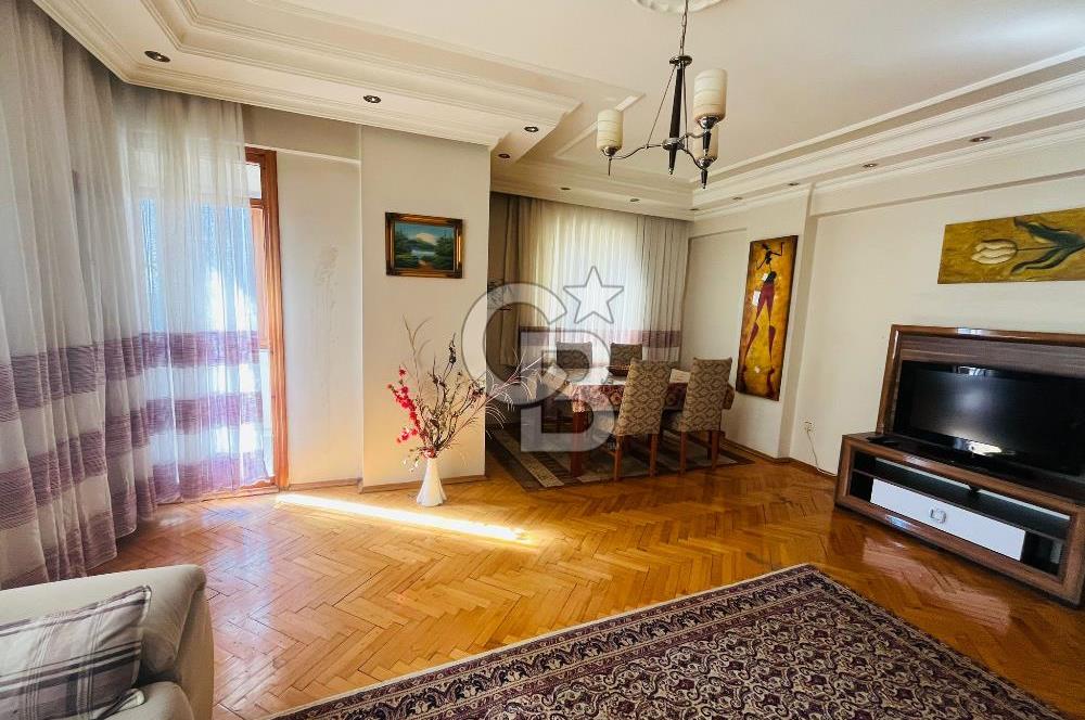 ÜMRANİYE MEREKEZDE GENİŞ METRO DURAĞINA 2 DK