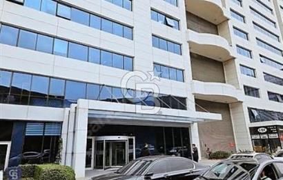 Basın Ekspres Ağaoğlu 212 My Office'de Depolu Satılık 1+1 Ofis