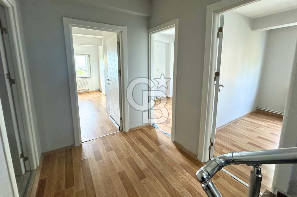 Lapseki Çardak'ta Boğaz ve Köprü Manzaralı Kiralık Bahçeli Villa