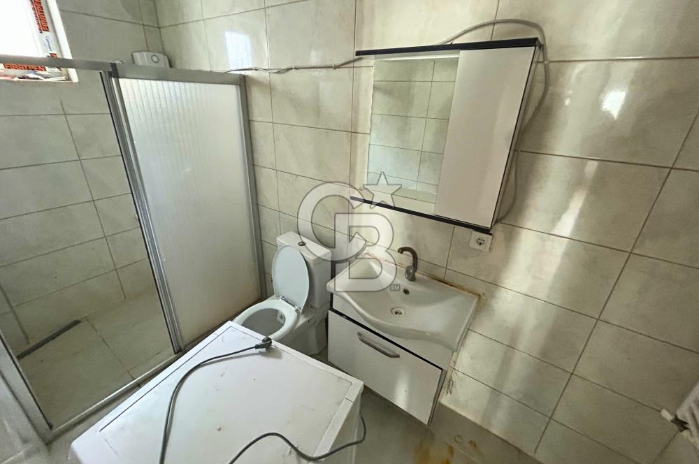 Lapseki Çardak'ta Boğaz ve Köprü Manzaralı Kiralık Bahçeli Villa