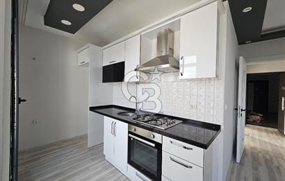 Altınova'da Yeni Kapalı Pazaryeri Karşısında Kiralık 2+1 Daire