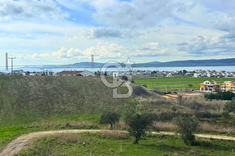 Lapseki Çardak'ta Boğaz ve Köprü Manzaralı Kiralık Bahçeli Villa