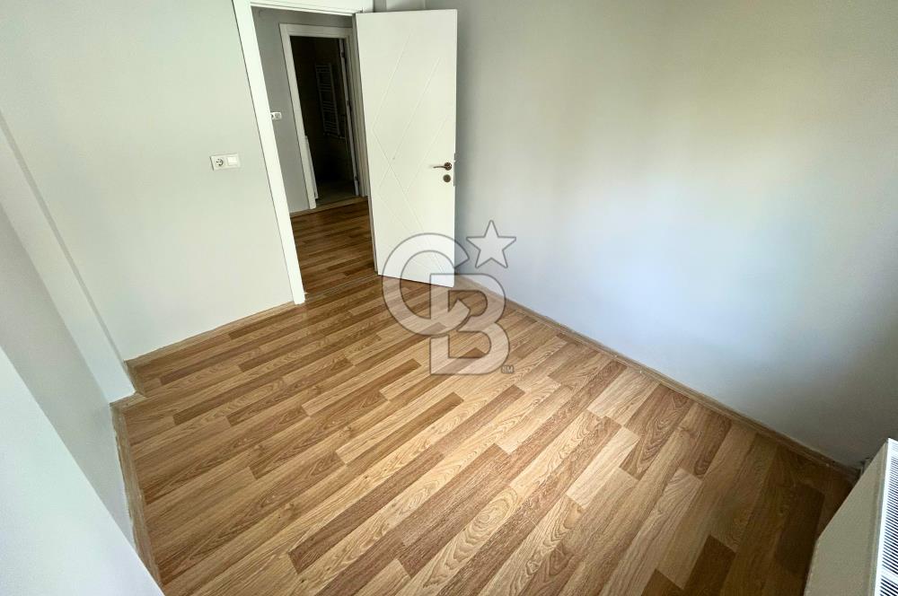 Lapseki Çardak'ta Boğaz ve Köprü Manzaralı Kiralık Bahçeli Villa