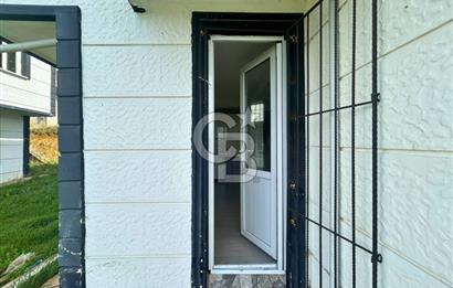 Lapseki Çardak'ta Boğaz ve Köprü Manzaralı Kiralık Bahçeli Villa