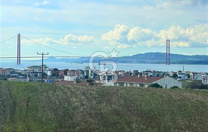 Lapseki Çardak'ta Boğaz ve Köprü Manzaralı Kiralık Bahçeli Villa
