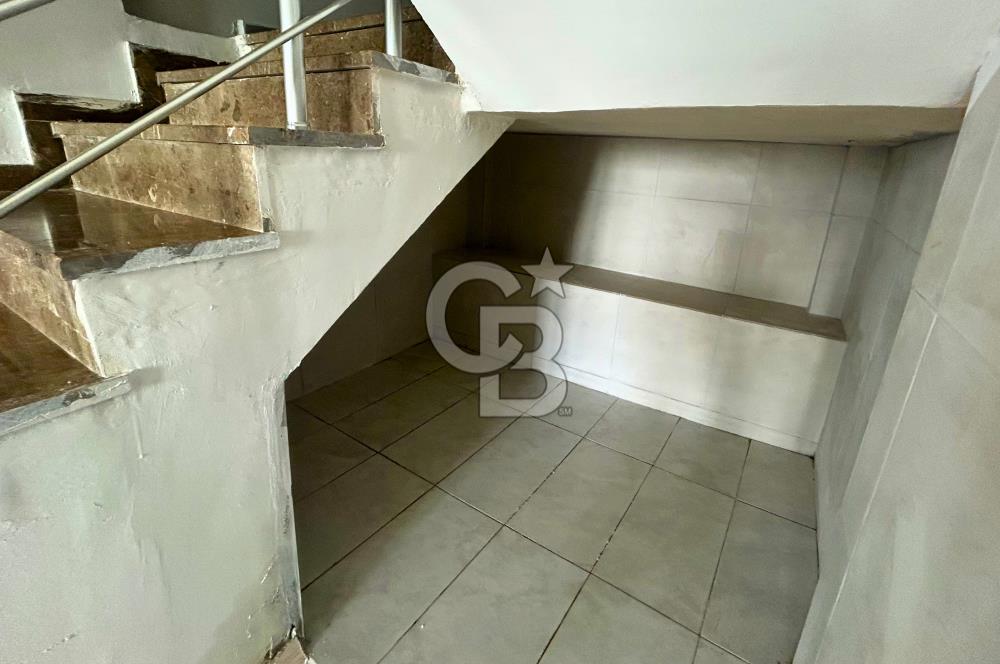 Lapseki Çardak'ta Boğaz ve Köprü Manzaralı Kiralık Bahçeli Villa