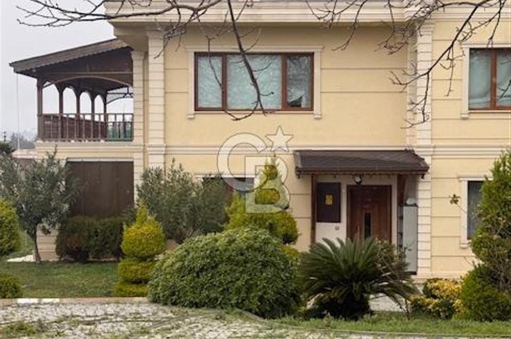 BEYLİKDÜZÜ GÜRPINAR MAH.DENİZ MANZARALI LÜX VİLLA
