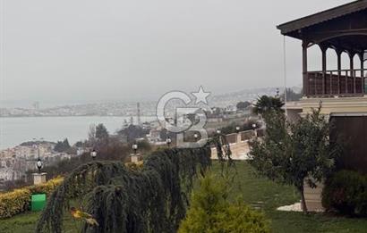 BEYLİKDÜZÜ GÜRPINAR MAH.DENİZ MANZARALI LÜX VİLLA