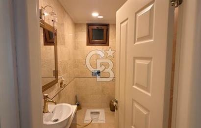 BEYLİKDÜZÜ GÜRPINAR MAH.DENİZ MANZARALI LÜX VİLLA