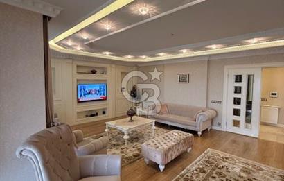 BEYLİKDÜZÜ GÜRPINAR MAH.DENİZ MANZARALI LÜX VİLLA