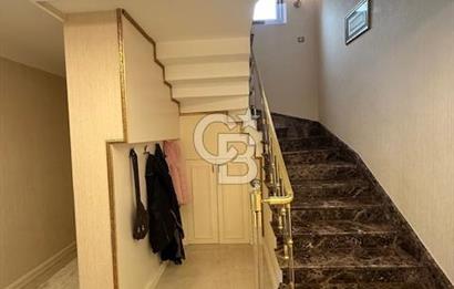 BEYLİKDÜZÜ GÜRPINAR MAH.DENİZ MANZARALI LÜX VİLLA