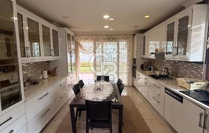 BEYLİKDÜZÜ GÜRPINAR MAH.DENİZ MANZARALI LÜX VİLLA