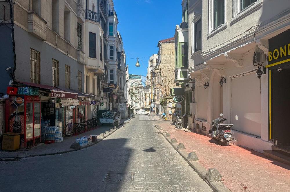 İstiklale Yürüme Mesafesinde Çok Amaçlı Kiralık Dükkan