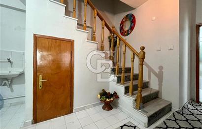 Küçükköy'de Sağlam Binada 140 m2, Geniş Teraslı Dubleks Daire