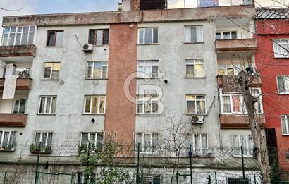Küçükköy'de Sağlam Binada 140 m2, Geniş Teraslı Dubleks Daire