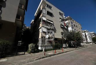 Karşıyaka Bostanlı Mahallesinde Sahile Yakın Satılık 2+1 Daire - 5 - 338328