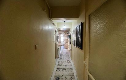 Karşıyaka Bostanlı Mahallesinde Sahile Yakın Satılık 2+1 Daire