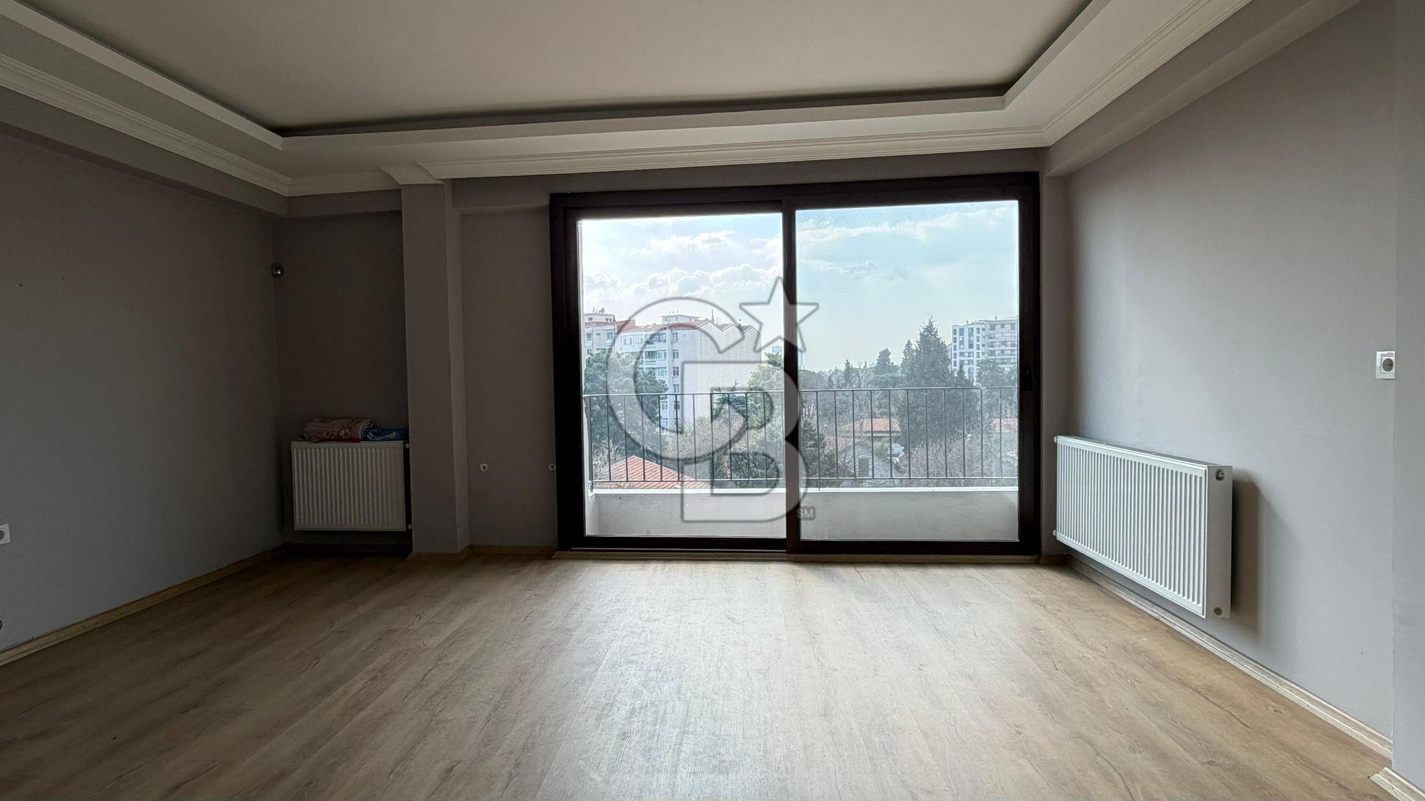 BORNOVA MERKEZDE FULL TADİLATLI 3+1 FERAH SATILIK DAİRE