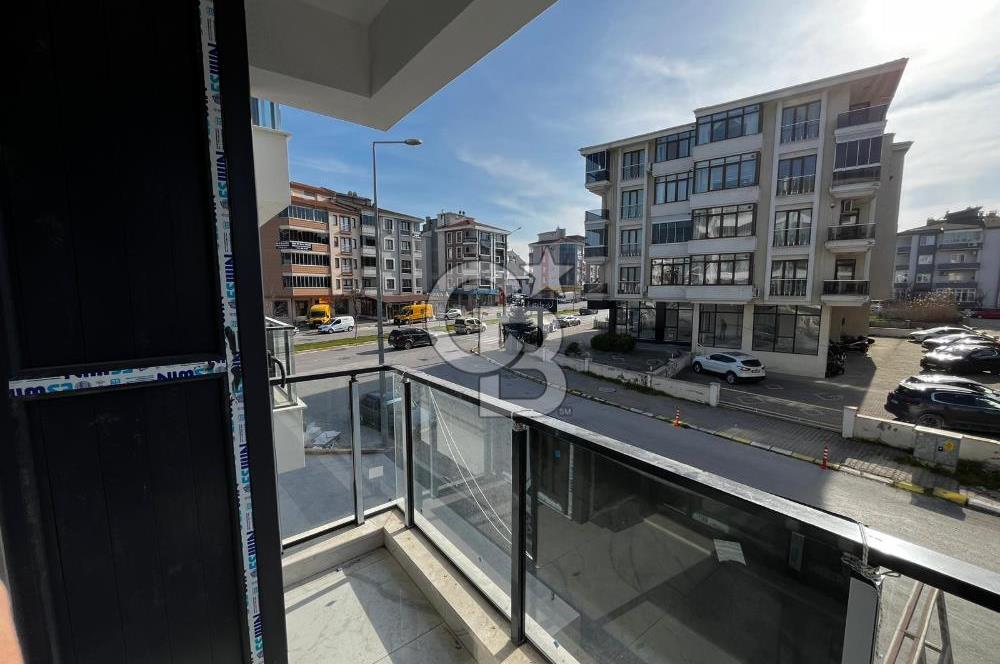 CB KiNG'DEN PLEVNE MAH. SAVAŞTEPE CADDESİ 2+1 KİRALIK OFİS