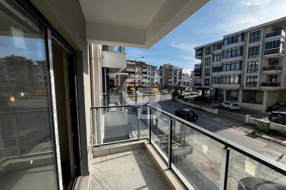 CB KiNG'DEN PLEVNE MAH. SAVAŞTEPE CADDESİ 2+1 KİRALIK OFİS