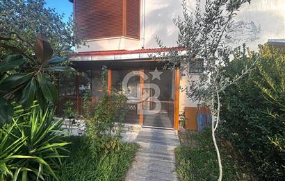 ÇANDARLI YILDIZKENT SİTESİ'NDE 3+1 BAHÇELİ VİLLA