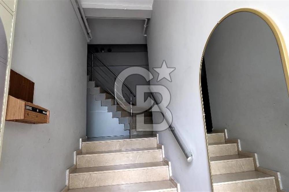 ÇİĞLİ YENİMAHALLE 2+1 BAKIMLI SATILIK DAİRE