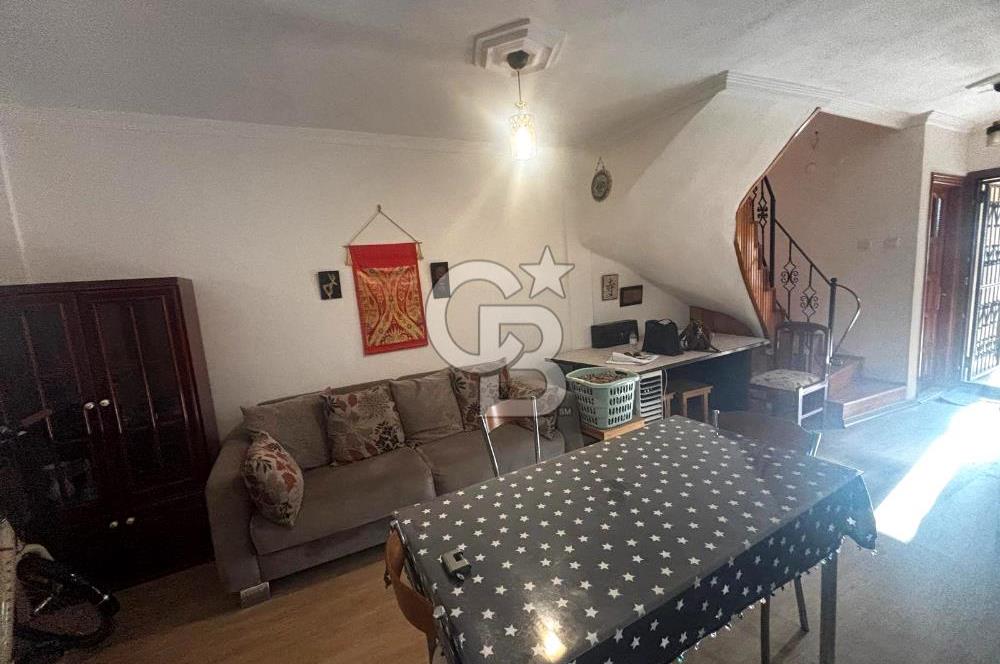 ÇANDARLI YILDIZKENT SİTESİ'NDE 3+1 BAHÇELİ VİLLA