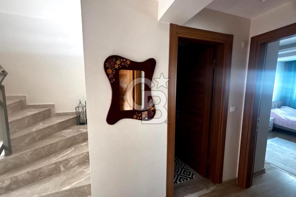 MENDERES GÖLCÜKLER MAHALLESİ'NDE 4+1 BAHÇELİ SATILIK VİLLA