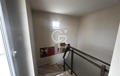 MENDERES GÖLCÜKLER MAHALLESİ'NDE 4+1 BAHÇELİ SATILIK VİLLA