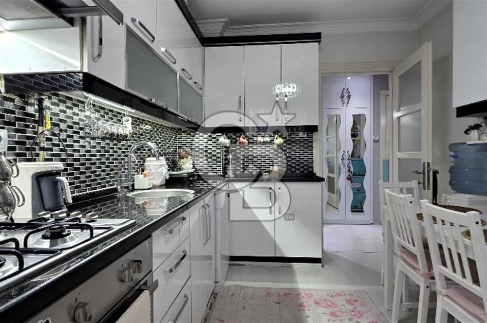 ÇİĞLİ YENİMAHALLE 2+1 BAKIMLI SATILIK DAİRE