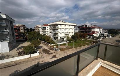 MENDERES GÖLCÜKLER MAHALLESİ'NDE 4+1 BAHÇELİ SATILIK VİLLA