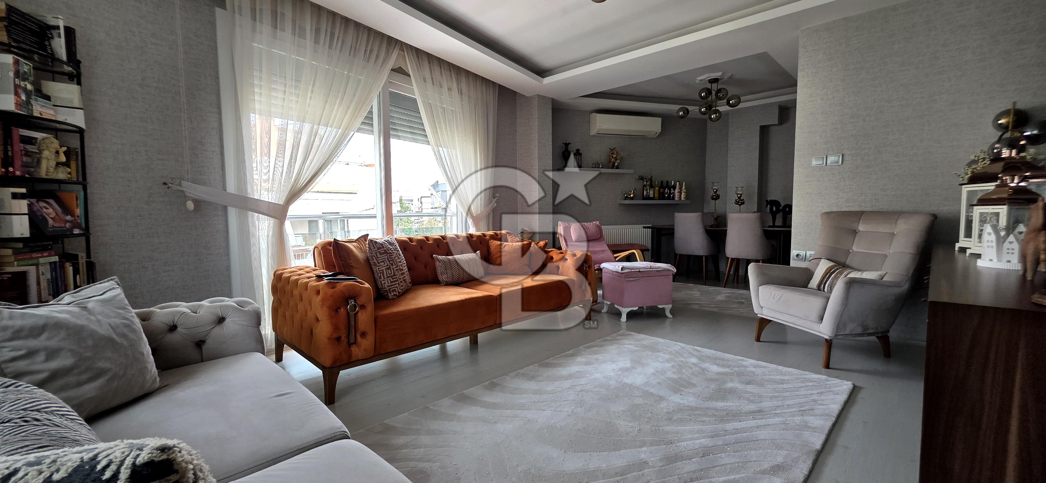 ÇİĞLİ YENİMAHALLE 2+1 BAKIMLI SATILIK DAİRE
