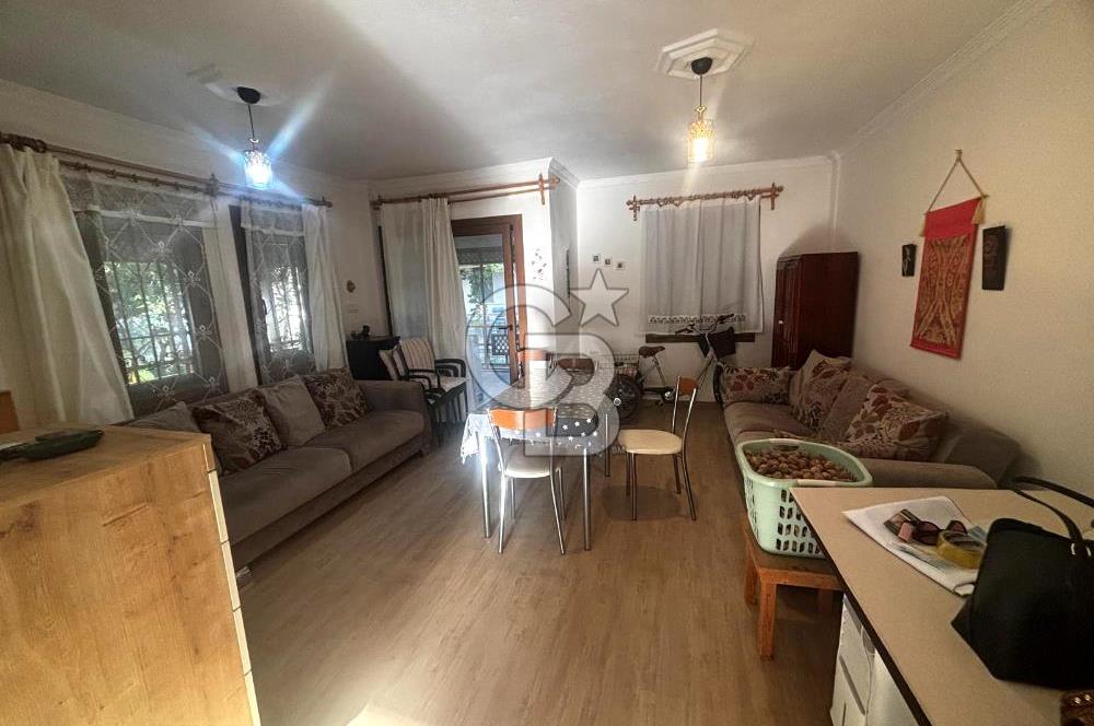 ÇANDARLI YILDIZKENT SİTESİ'NDE 3+1 BAHÇELİ VİLLA