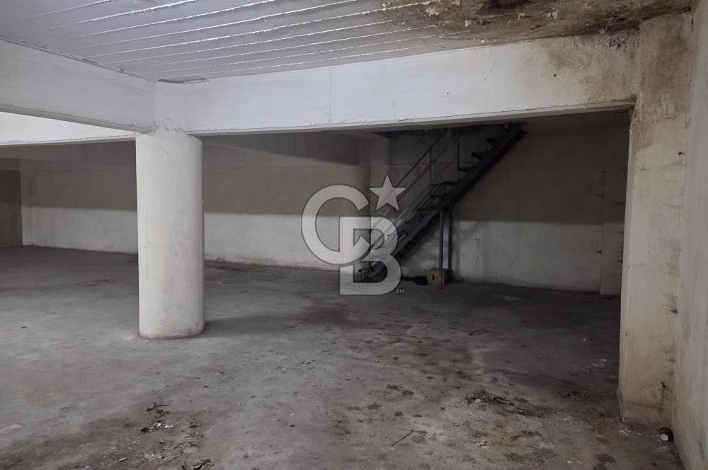 Sefaköy Beşyol Pakten Mutlu San. Sit. 100 M² Kiralık Depo