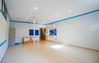 D100 Bağdat caddesi arasında bir çok iş koluna uygun bina